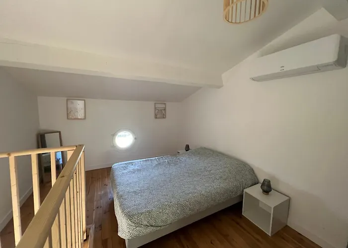 Beau P2, Residence Avec Piscine