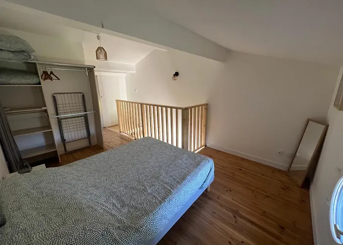 Beau P2, Residence Avec Piscine